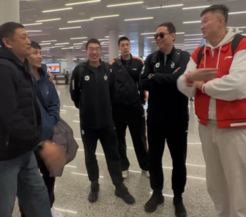 东契奇,芬尼,史密斯点赞,中国乐彩网,中国乐彩网首页,中国乐彩网首页官方